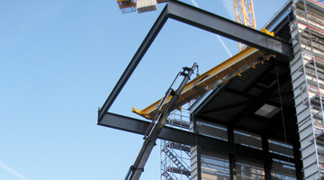 Zweiträger-Brückenkran 25 t für Montage und Wartung