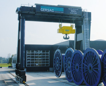 fertig montierter Portalkran 150 t