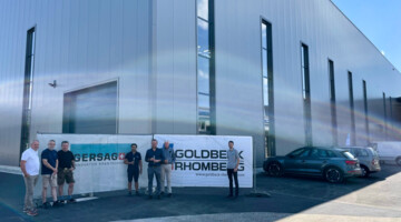 Schlüsselübergabe der neuen Halle